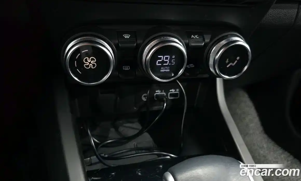 Renault Arkana 2025 1.6 Автомат в Москве № 205374, фото 4