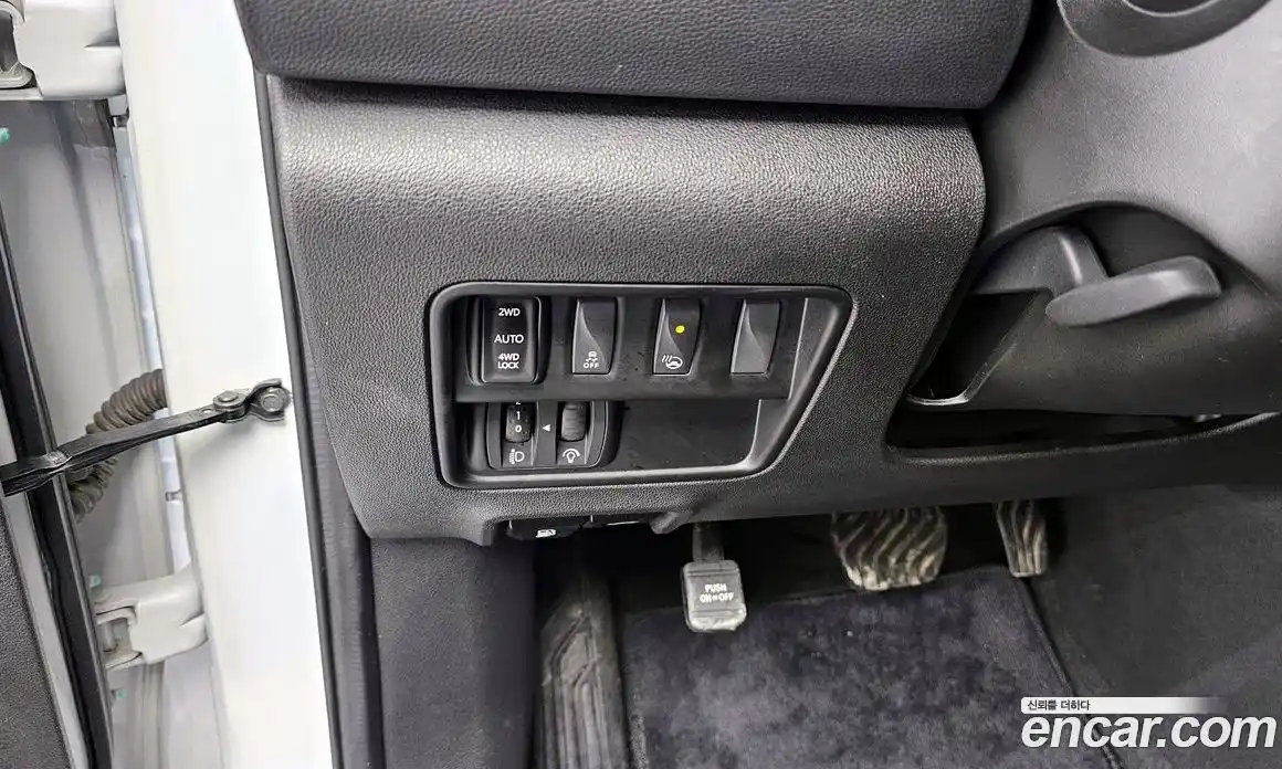 Renault QM6 2017 2.0 Автомат в Москве № 206847, фото 12