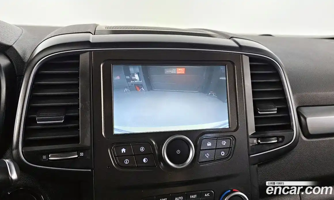 Renault QM6 2017 2.0 Автомат в Москве № 206847, фото 13