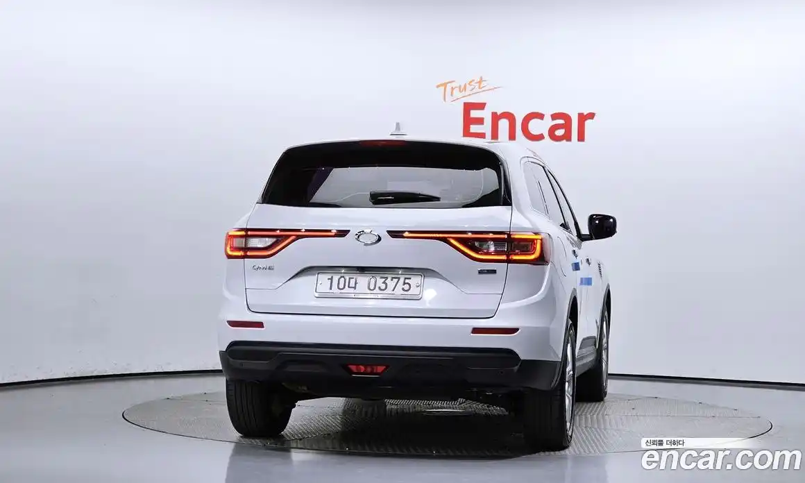 Renault QM6 2017 2.0 Автомат в Москве № 206847, фото 16