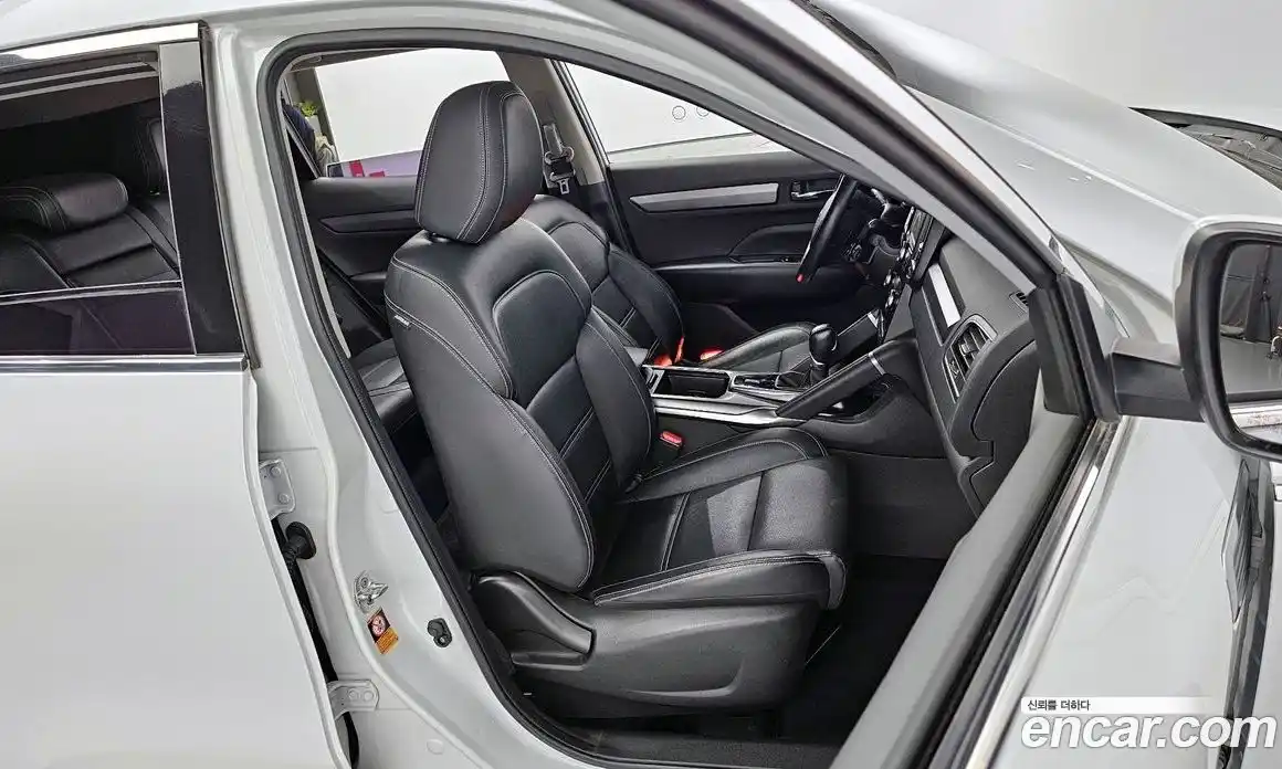 Renault QM6 2017 2.0 Автомат в Москве № 206847, фото 18