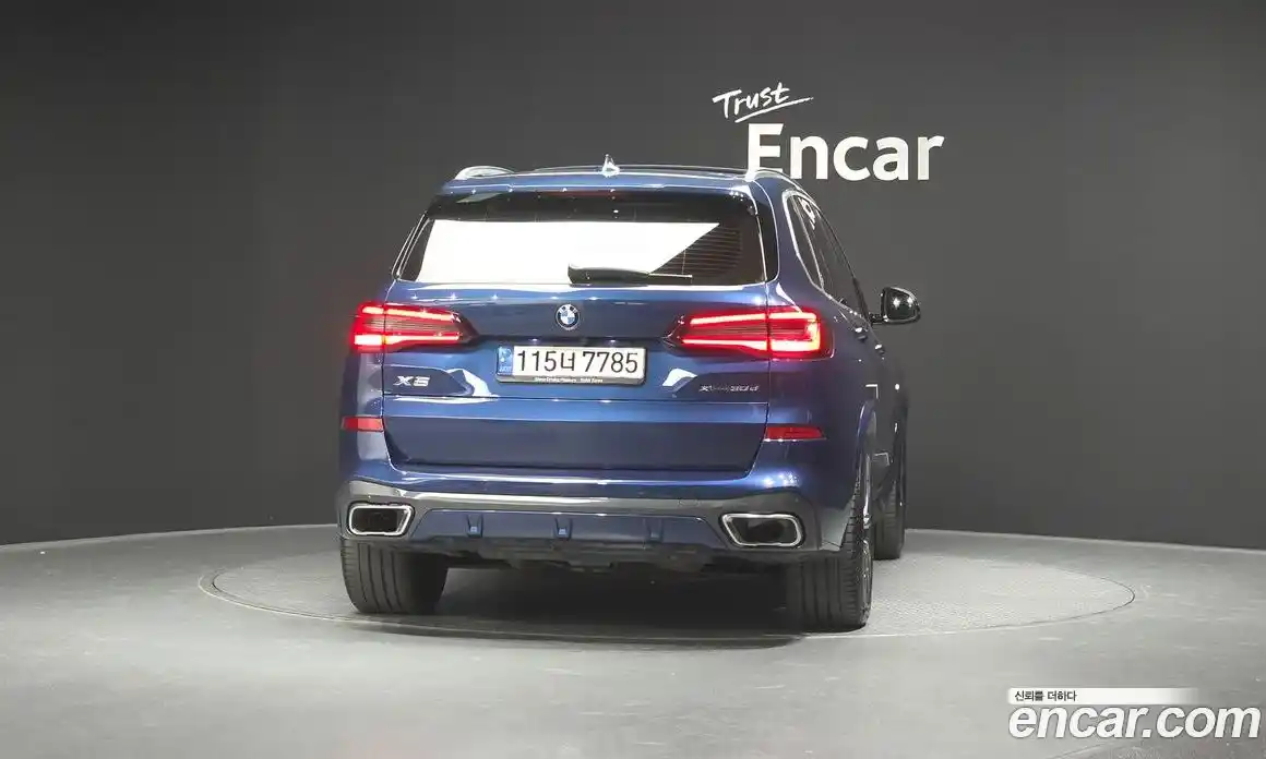 BMW X5 2021 3.0 Автомат в Москве № 211325, фото 3