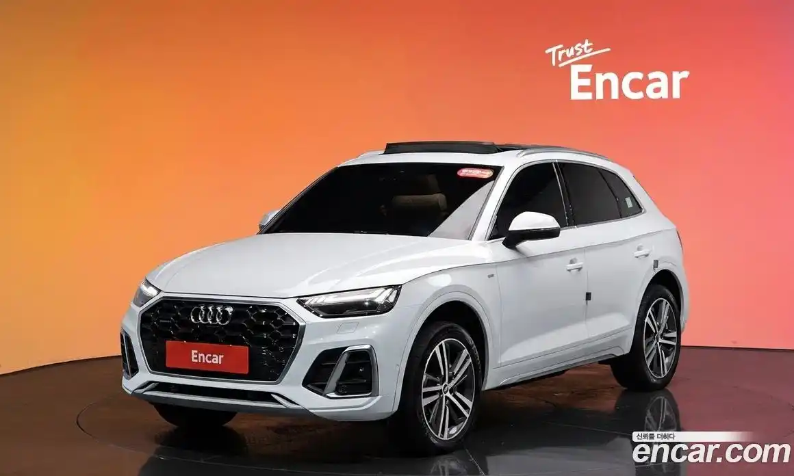 Audi Q5 2021 2.0 Автомат в Москве № 212376, фото 1