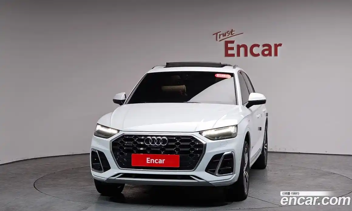 Audi Q5 2021 2.0 Автомат в Москве № 212376, фото 10