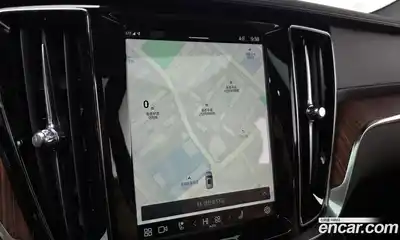 Volvo V60 2023 2.0 Автомат в Москве № 212887, миниатюра 11