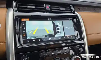 Land Rover Discovery 2018 3.0 Автомат в Москве № 213720, миниатюра 7