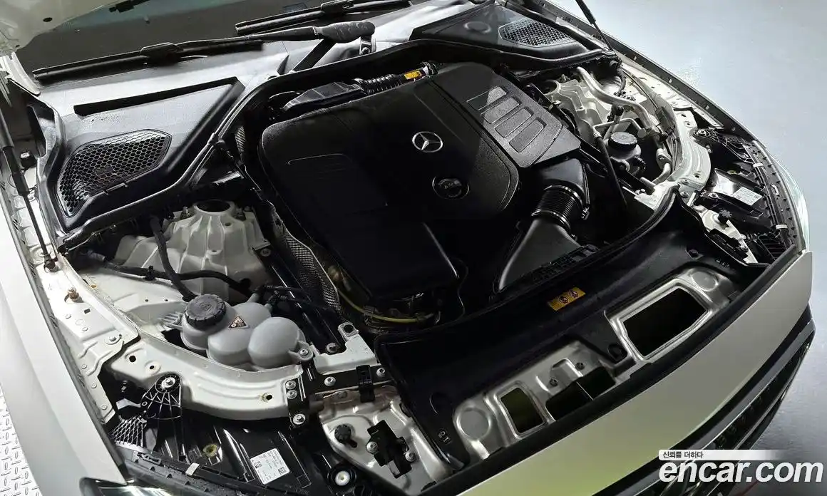 Mercedes-Benz E-Class 2024 2.0 Автомат в Москве № 220426, фото 7