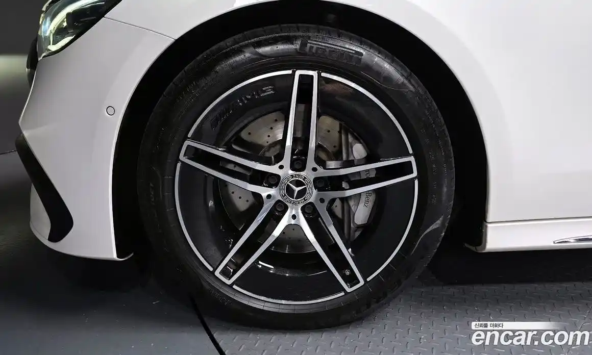 Mercedes-Benz E-Class 2024 2.0 Автомат в Москве № 220426, фото 10