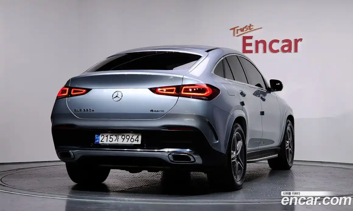 Mercedes-Benz GLE-Class 2022 2.0 Автомат в Москве № 220485, фото 14