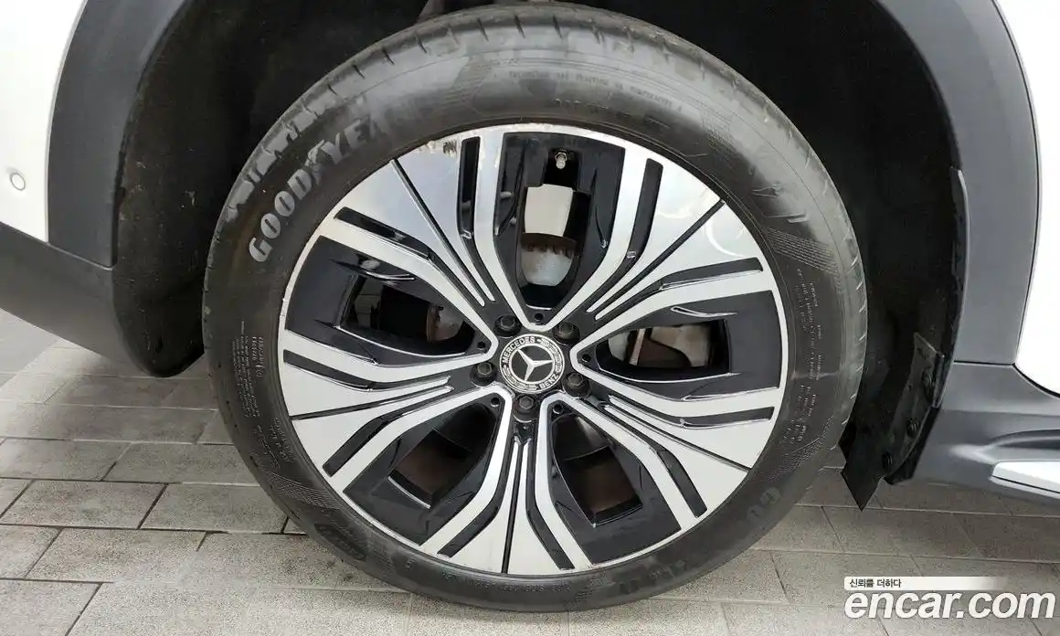 Mercedes-Benz EQE 2023 0.3 Автомат в Москве № 220651, фото 14