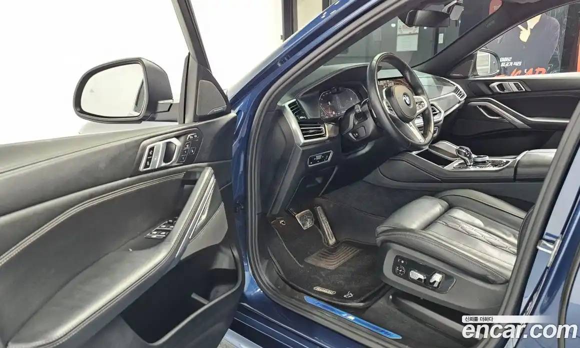 BMW X6 2023 3.0 Автомат в Москве № 228856, фото 5