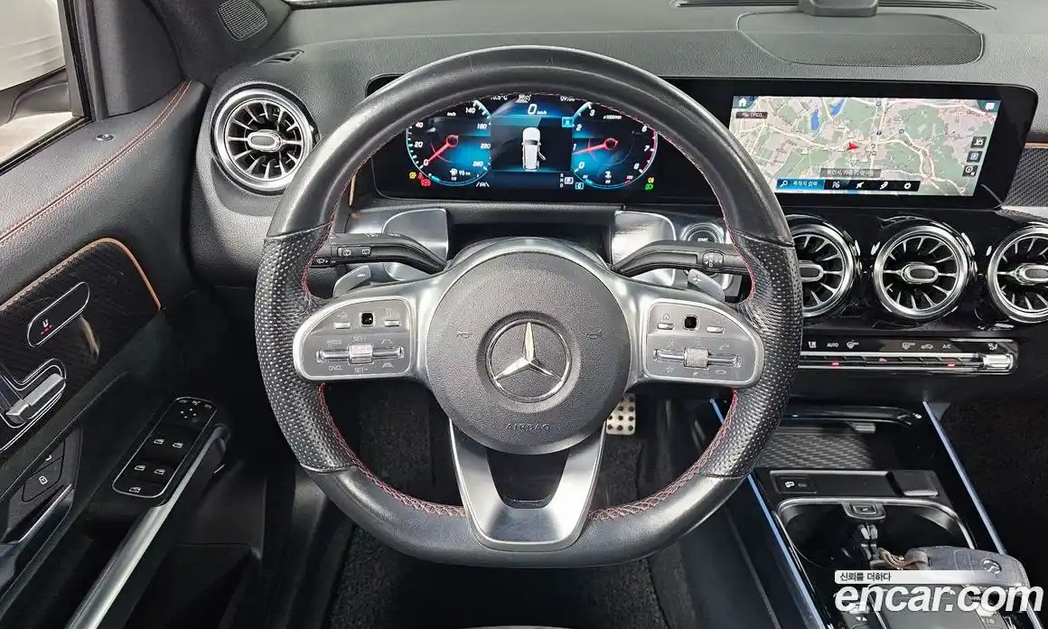 Mercedes-Benz GLB-Class 2021 2.0 Автомат в Москве № 229384, фото 17