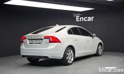 Volvo S60, 2016