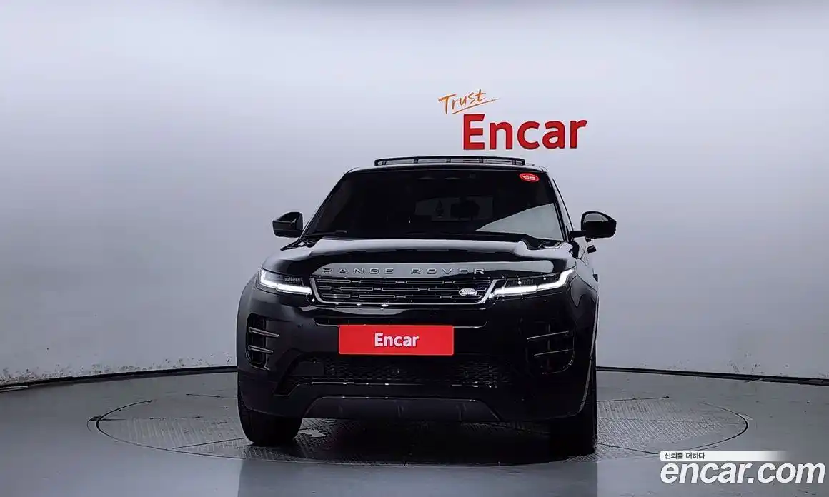 Land Rover Range-Rover Evoque 2024 2.0 Автомат в Москве № 231139, фото 11