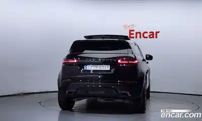 Land Rover Range-Rover Evoque 2024 2.0 Автомат в Москве № 231139, миниатюра 10