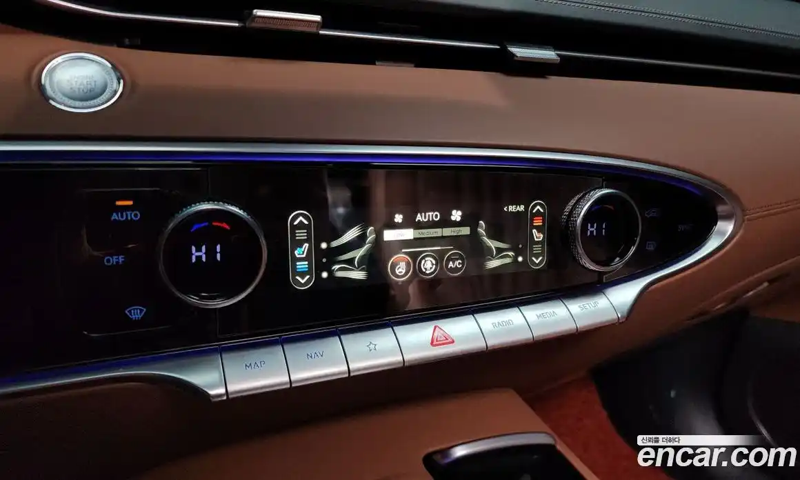 Genesis GV70 2022 2.5 Автомат в Москве № 23172, фото 6