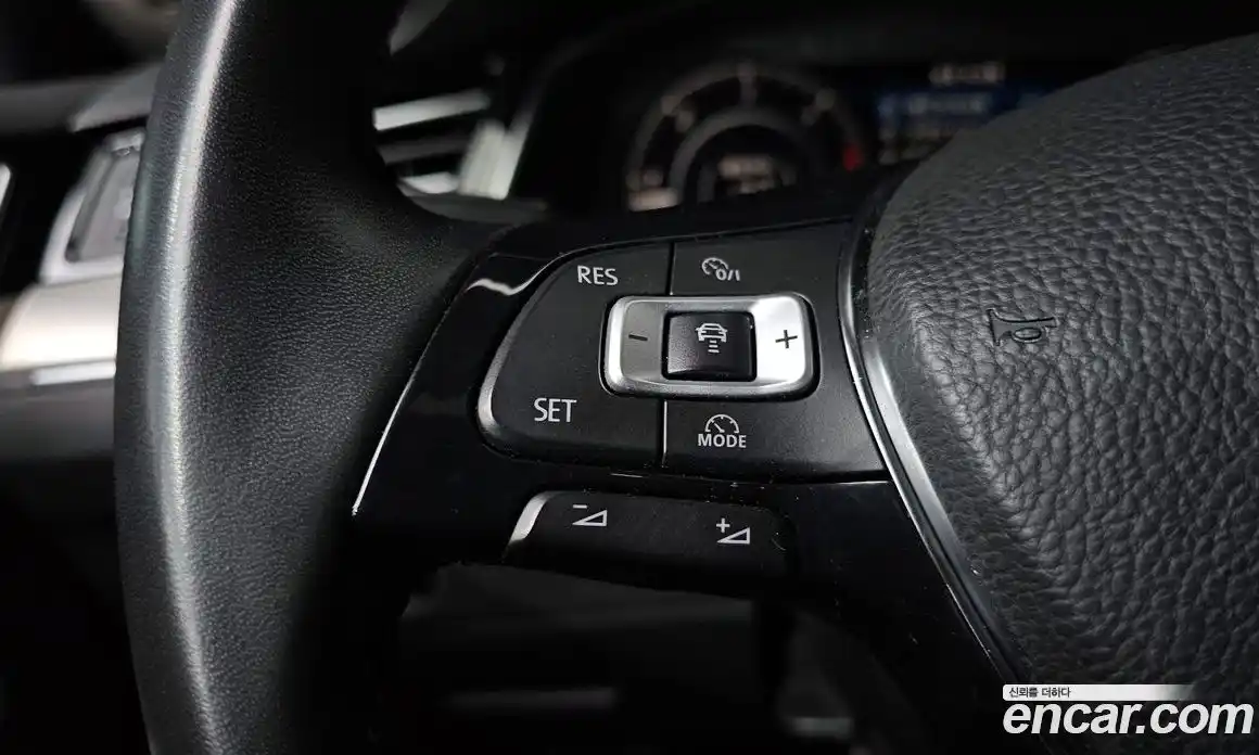 Volkswagen Arteon 2018 2.0 Автомат в Москве № 232192, фото 13