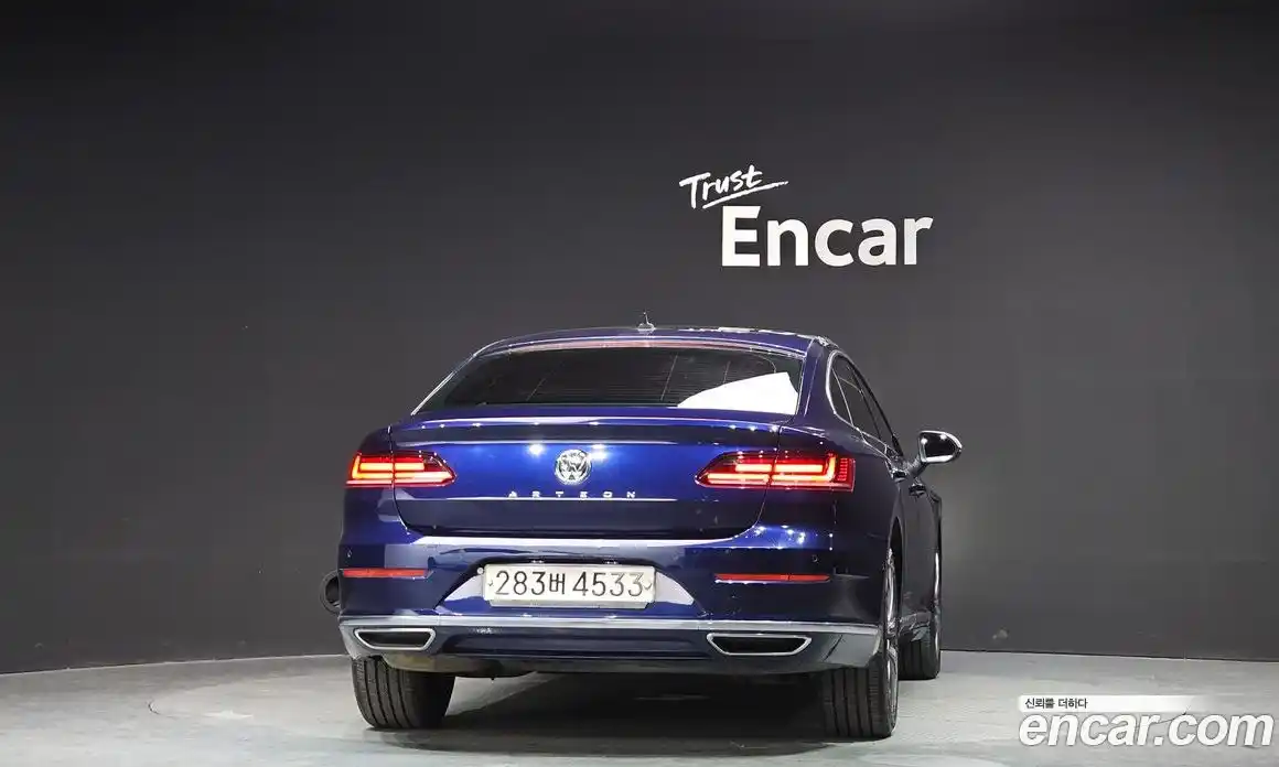 Volkswagen Arteon 2018 2.0 Автомат в Москве № 232192, фото 14