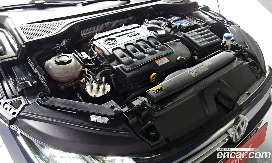 Volkswagen Arteon 2018 2.0 Автомат в Москве № 232192, фото 16