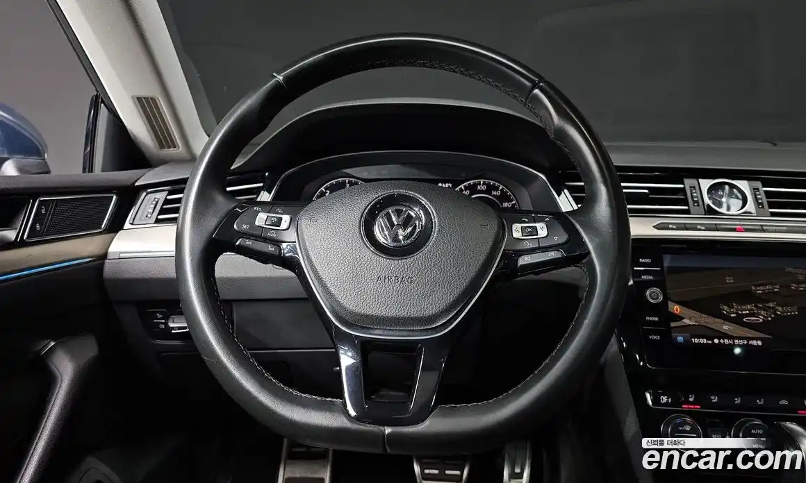 Volkswagen Arteon 2018 2.0 Автомат в Москве № 232192, фото 3