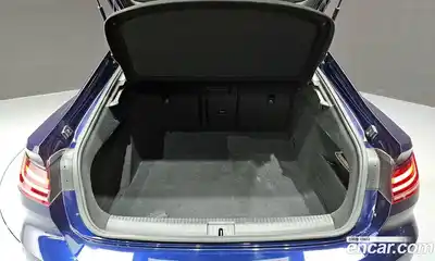 Volkswagen Arteon 2018 2.0 Автомат в Москве № 232192, миниатюра 4