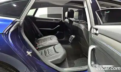 Volkswagen Arteon 2018 2.0 Автомат в Москве № 232192, миниатюра 8