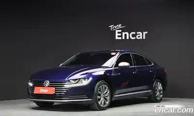 Volkswagen Arteon 2018 2.0 Автомат в Москве № 232192, миниатюра 10