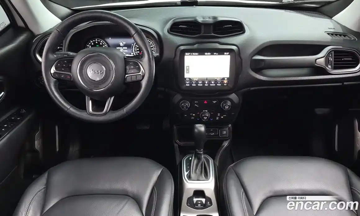 Jeep Renegade 2019 2.4 Автомат в Москве № 232505, фото 13