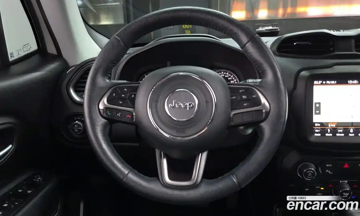 Jeep Renegade 2019 2.4 Автомат в Москве № 232505, фото 19