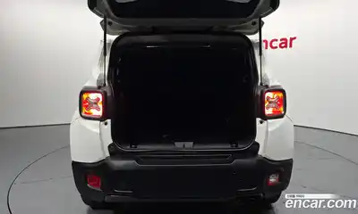 Jeep Renegade 2019 2.4 Автомат в Москве № 232505, миниатюра 2