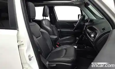 Jeep Renegade 2019 2.4 Автомат в Москве № 232505, миниатюра 8