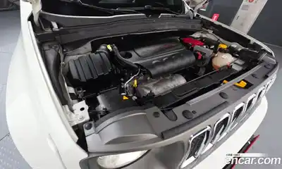 Jeep Renegade 2019 2.4 Автомат в Москве № 232505, миниатюра 10