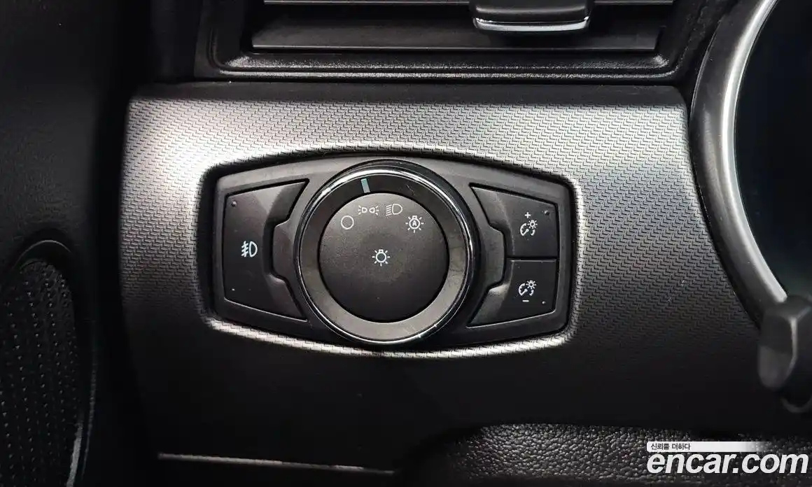 Ford Mustang 2022 2.3 Автомат в Москве № 233183, фото 13