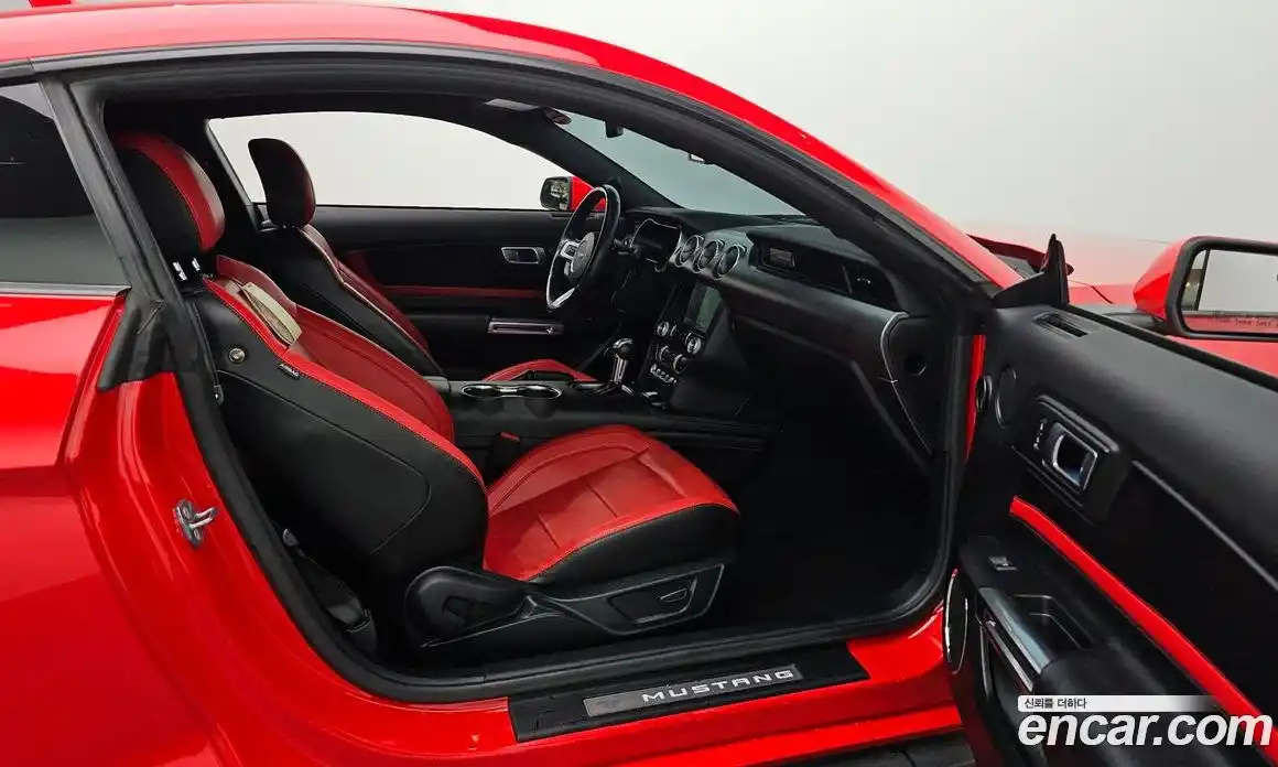 Ford Mustang 2022 2.3 Автомат в Москве № 233183, фото 15