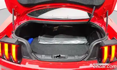 Ford Mustang 2022 2.3 Автомат в Москве № 233183, миниатюра 8