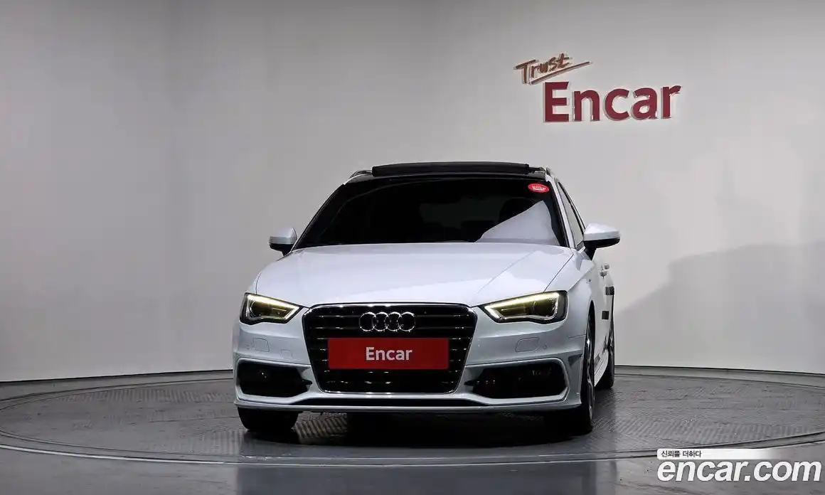 Audi A3 2015 2.0 Автомат в Москве № 245491, фото 15