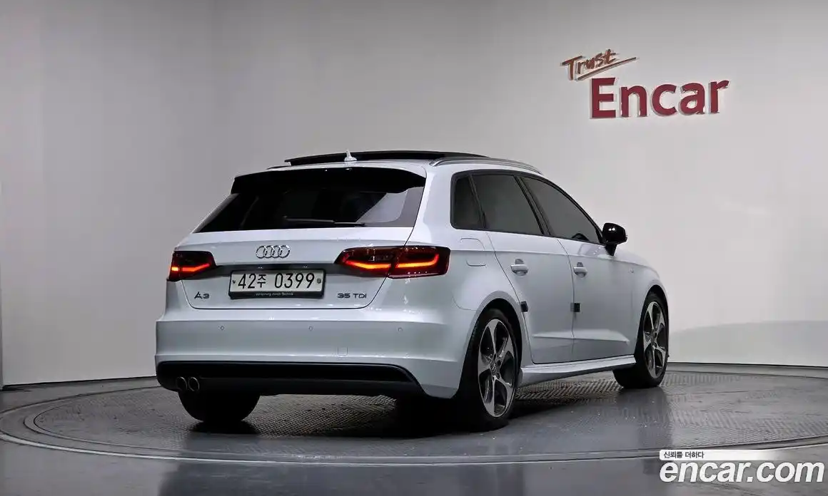 Audi A3 2015 2.0 Автомат в Москве № 245491, фото 17