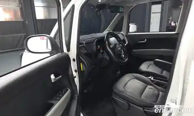 Kia Ray 2023 1.0 Автомат в Москве № 249632, миниатюра 3