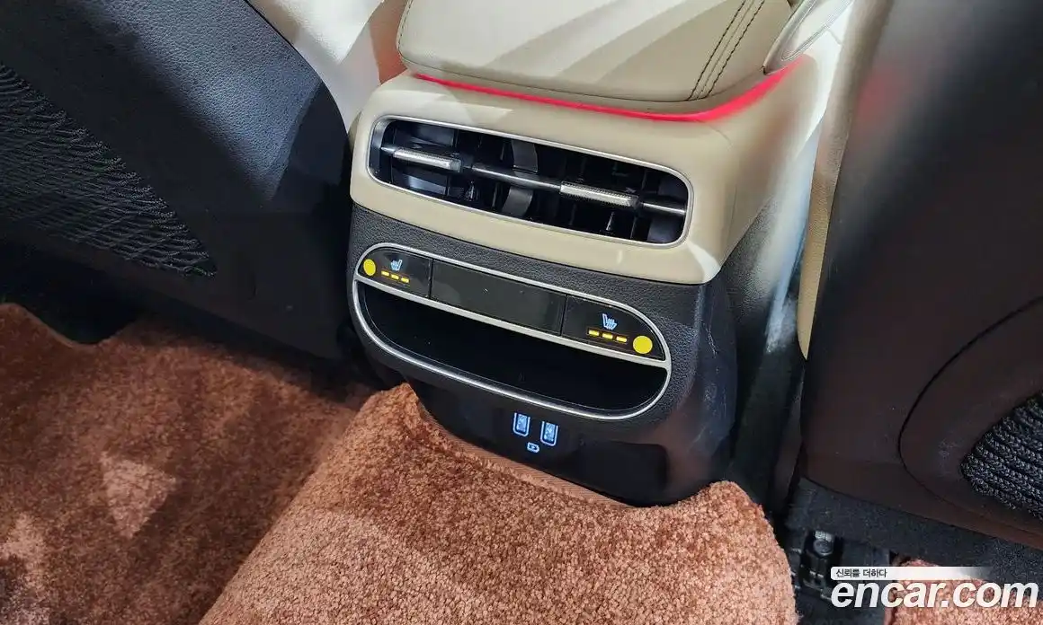 Genesis GV70 2021 2.5 Автомат в Москве № 25423, фото 15