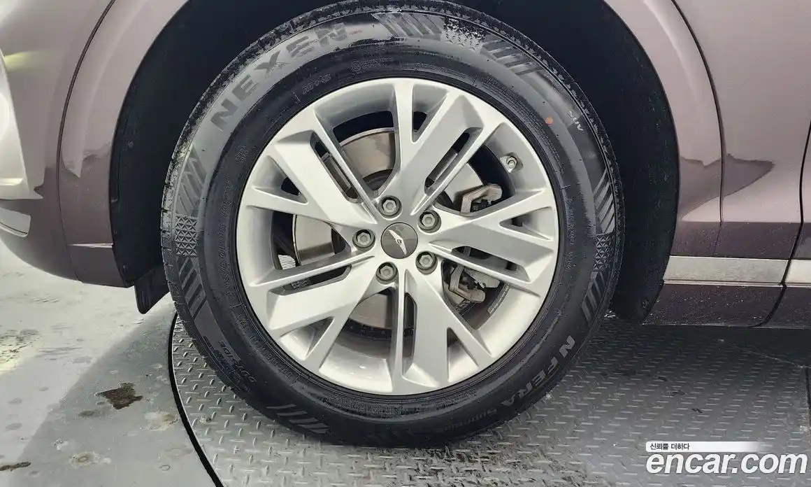 Genesis GV70 2021 2.5 Автомат в Москве № 25423, фото 20