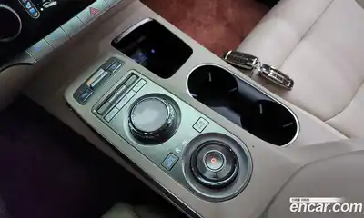 Genesis GV70 2021 2.5 Автомат в Москве № 25423, миниатюра 2