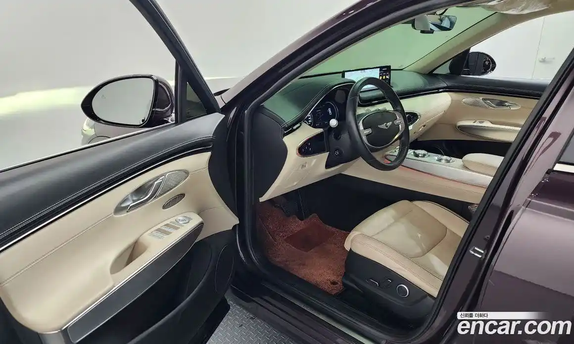 Genesis GV70 2021 2.5 Автомат в Москве № 25423, фото 6