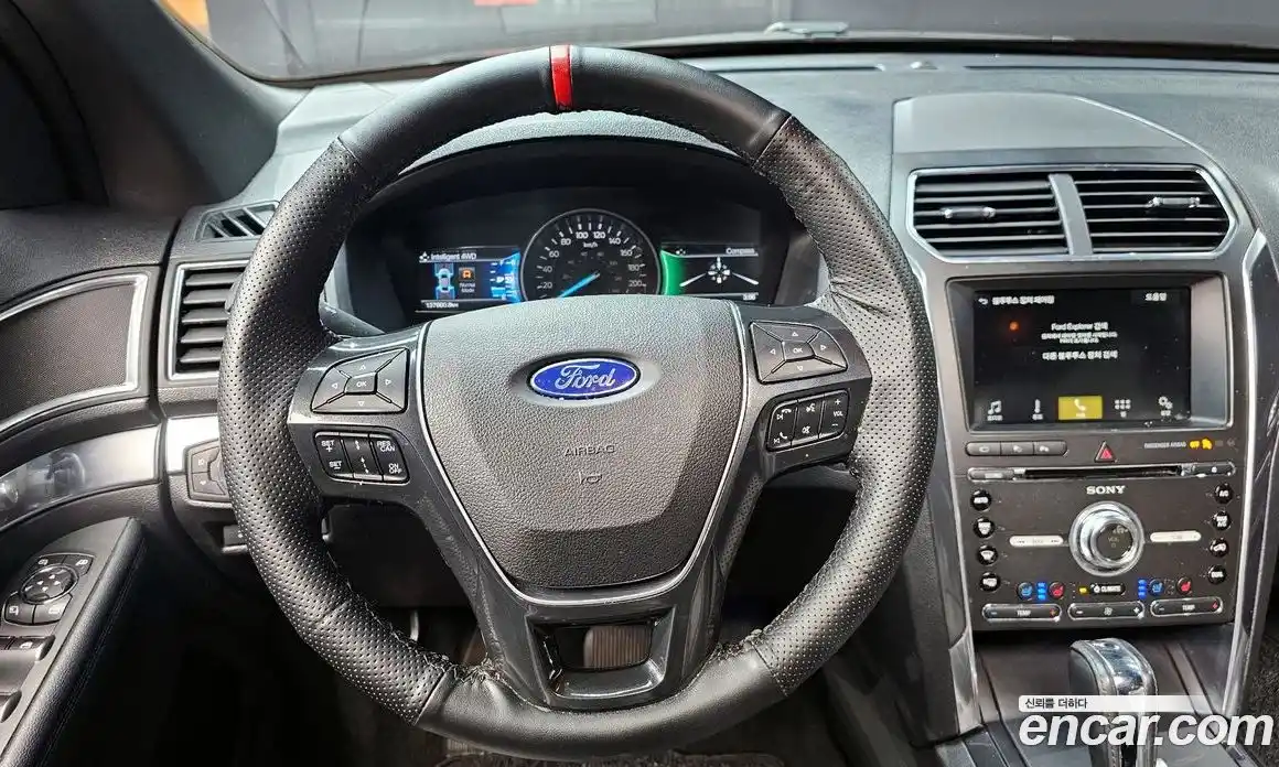 Ford Explorer 2017 2.3 Автомат в Москве № 255707, фото 18