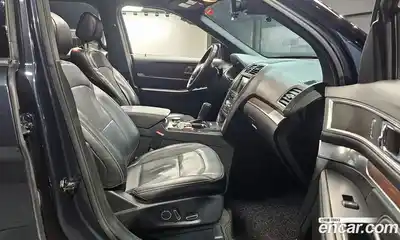 Ford Explorer 2017 2.3 Автомат в Москве № 255707, миниатюра 5