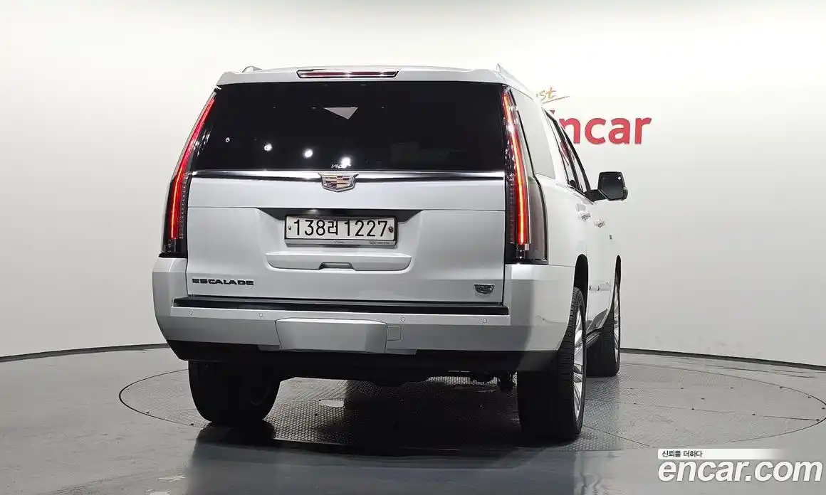 Cadillac Escalade 2020 6.2 Автомат в Москве № 256485, фото 14