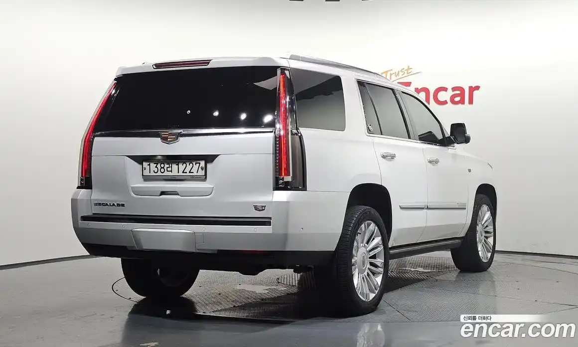 Cadillac Escalade 2020 6.2 Автомат в Москве № 256485, фото 15