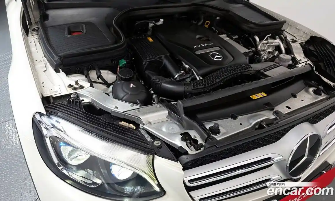 Mercedes-Benz GLC-Class 2018 2.0 Автомат в Москве № 264639, фото 12