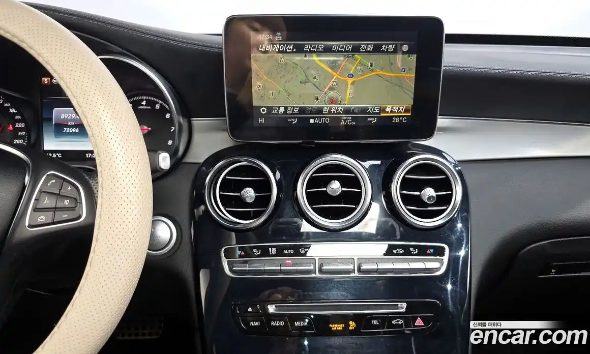 Mercedes-Benz GLC-Class 2018 2.0 Автомат в Москве № 264639, фото 14