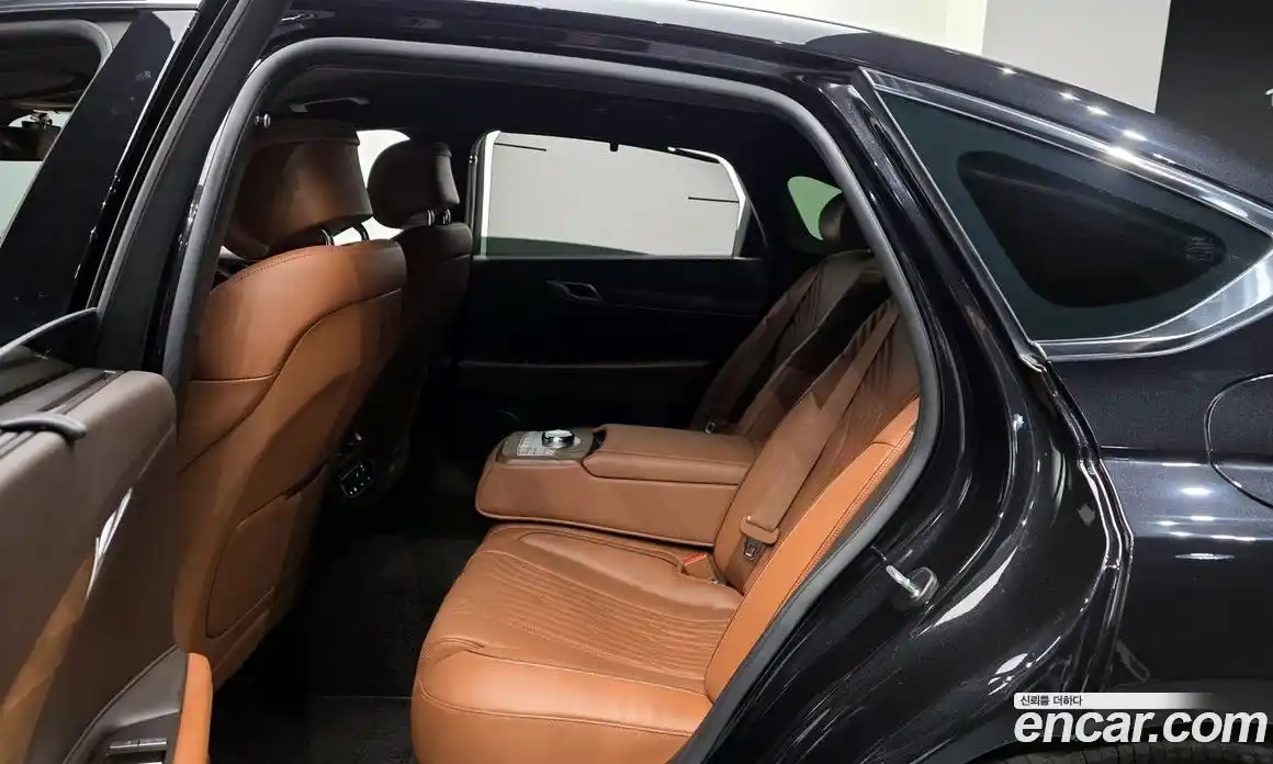 Genesis G80 2024 2.5 Автомат в Москве № 26544, фото 14