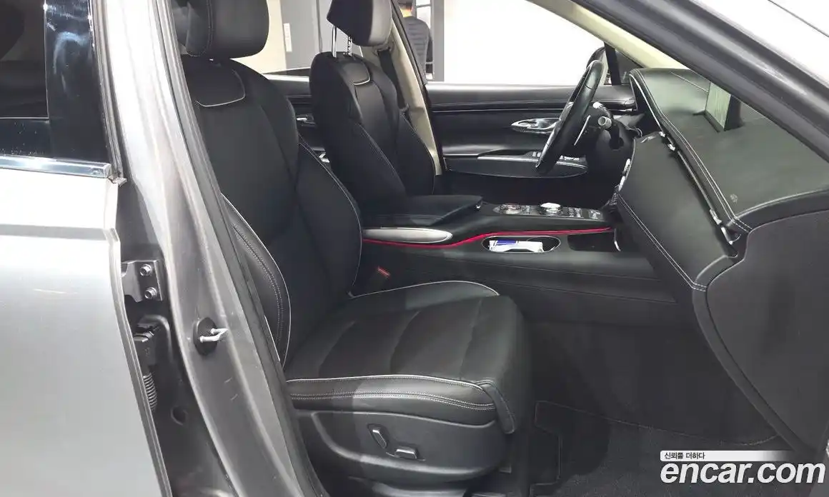 Genesis GV70 2021 2.5 Автомат в Москве № 27264, фото 9